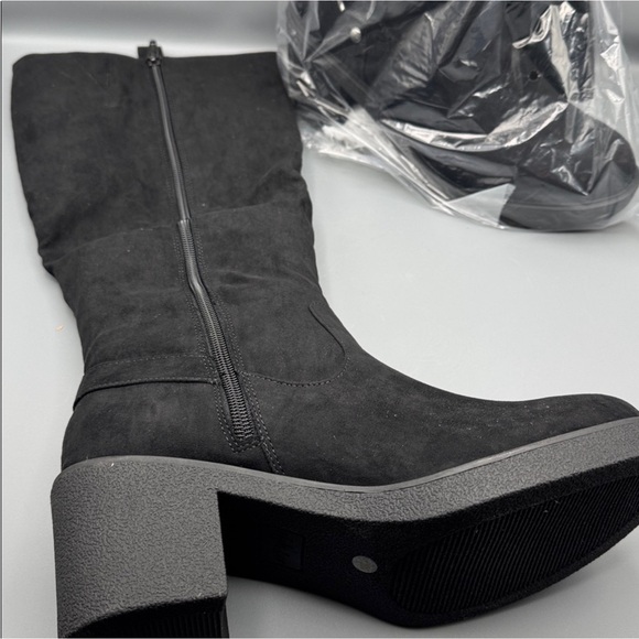 BNIB New STYLE & CO. Black Vegan Sueded Women's Harness Boots - Picture 4 of 5